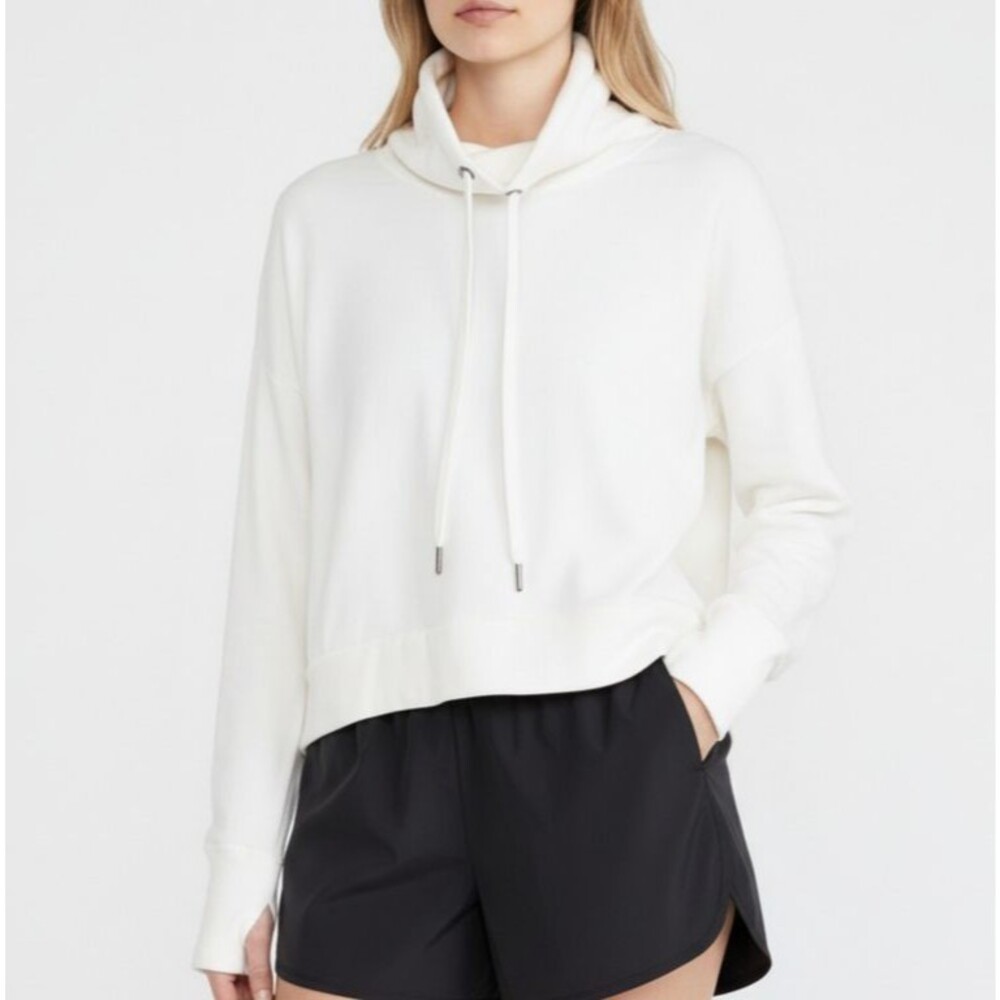 Sweaty Betty Harmonise Luxe Fleece Sweatshirt Women M Cream Funnel Neck Italy